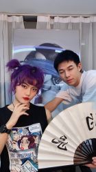 -鏡沙龙发型设计