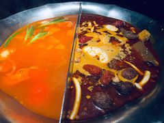 台式麻辣锅-湊湊火锅·茶憩(杭州湖滨银泰in77店)