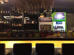 -HIHE Bistro·Oyster Bar(华熙live店)