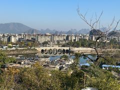-叠彩山景区