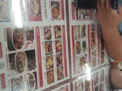 -七爷清汤腩·港式餐厅(金狮广场店)