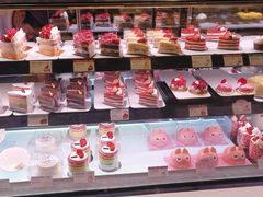 -巴黎贝甜(大宁国际商业广场店)