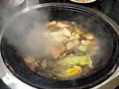 -山城家常菜铁锅炖鱼