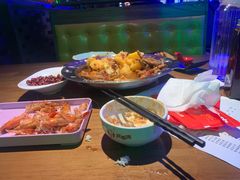 -胖哥俩肉蟹煲(虹口龙之梦店)