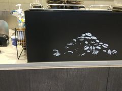 -瑞幸咖啡(尼盛尚品汇店)