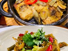 牛肝菌酿豆腐-七色云蔬食(喜邻里店)