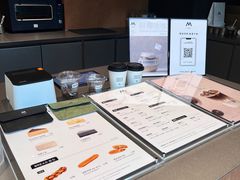 -M Stand(深圳龙岗万科广场店)