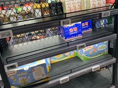 面包甜点陈列柜-盒马鲜生(王府广场店)