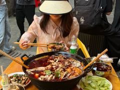 -鸿顺老铁锅美蛙鱼府(解放碑店)