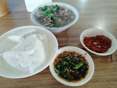 -小杨翘脚牛肉