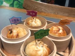 四喜临门破酥包-云海肴·汽锅鸡·云南菜(高德置地店)
