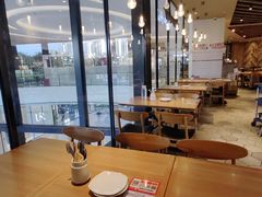 -必胜客(柳州万象城店)
