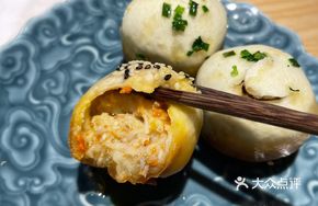 Crab Roe and Pork Dumpling Combo
