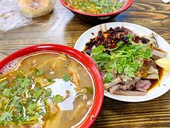 羊汤-春雨羊汤店(广开四马路总店)