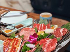 -明洞阿姨·韩式酱蟹烤肉·创意料理(三元桥店)