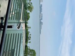 -上海滴水湖皇冠假日酒店