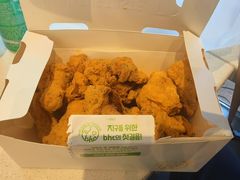 -BHC炸鸡(明洞总店)