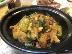 三文鱼骨焖凉瓜-有腥气私房菜·寻味顺德