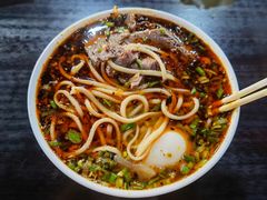 -华中科技大学东三学生食堂