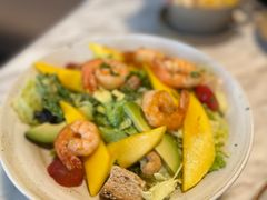 柠檬汁拌扒鲜虾牛油果沙拉-G+KITCHEN(龙湖狮山天街店)
