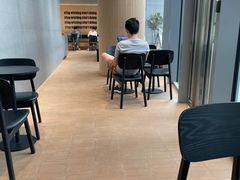 -M Stand(北京平安幸福中心店)