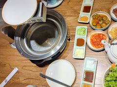 -明洞阿姨·韩式酱蟹烤肉·创意料理(三元桥店)