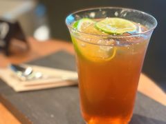 -luutosa  cafe & tea 鹿兔山