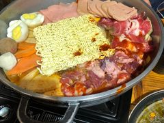 -辛明堂洞韩式芝士年糕火锅(万达店)