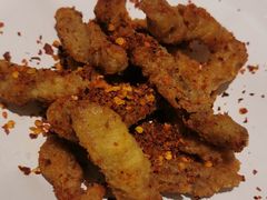黄金脆炸小酥肉-姚姚酸菜鱼·金戈戈香港豉油鸡(喜荟城联名店)