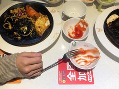 -汤姆家的牛排意面披萨(融创茂店)