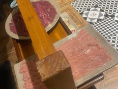-领鲜潮牛鲜牛羊肉火锅(宏昌店)