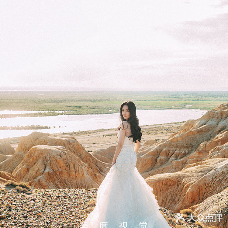 新疆旅拍婚纱照[糖果]