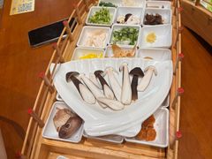 -香麒园·过桥米线·南湖雅宴
