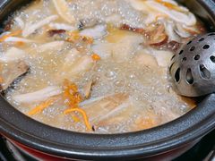-菌之家·专业纯野生菌火锅·特色炒菌