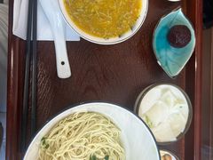 -百年老字号·观振兴蟹黄面·三虾面·苏式面(观前街富仁坊巷店)