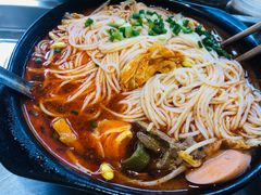 砂锅粉-花溪王记牛肉粉(四季花溪商场店)
