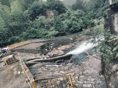 -安吉龙王山峡谷漂流