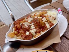 -必胜客(上海华谊新所店)