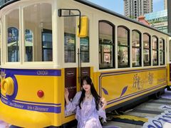 -中航城君尚购物中心