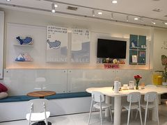 -山与蓝·轻糖鲜果蛋糕(勒泰店)