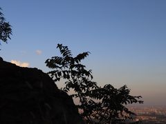 -鬼笑石后山停车场