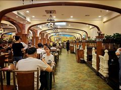 大堂-清真·玛丽亚新疆菜主题餐厅(浙江中路店)