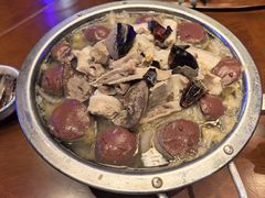 -老码头黑皮肘子锅包肉熏酱水饺(文政街店)