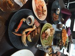 唐拉雅秀思创-唐拉雅秀酒店-西锦汇空中BBQ·思创餐厅