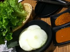 生菜&nbsp;洋葱-新石器烤肉(周浦万达店)