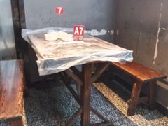 -老街烧烤大排档·地道湖北菜·龙虾馆(汉口火车站店)