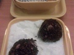 白雪黑糯米-满记甜品(日月光二店)