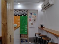 用餐区-呷贺盐酥鸡(抄纸巷店)