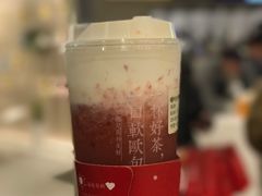 -奈雪的茶(市百一店)