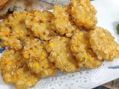 玉米饼-八张桌子(老店)